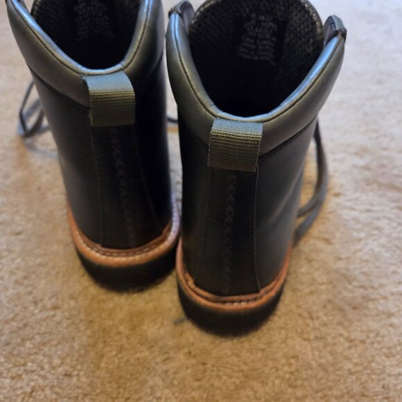 OluKai Kīlākila Waterproof Leather Boots – Men’s Size 7 (EUR 40) - Picture 4 of 6